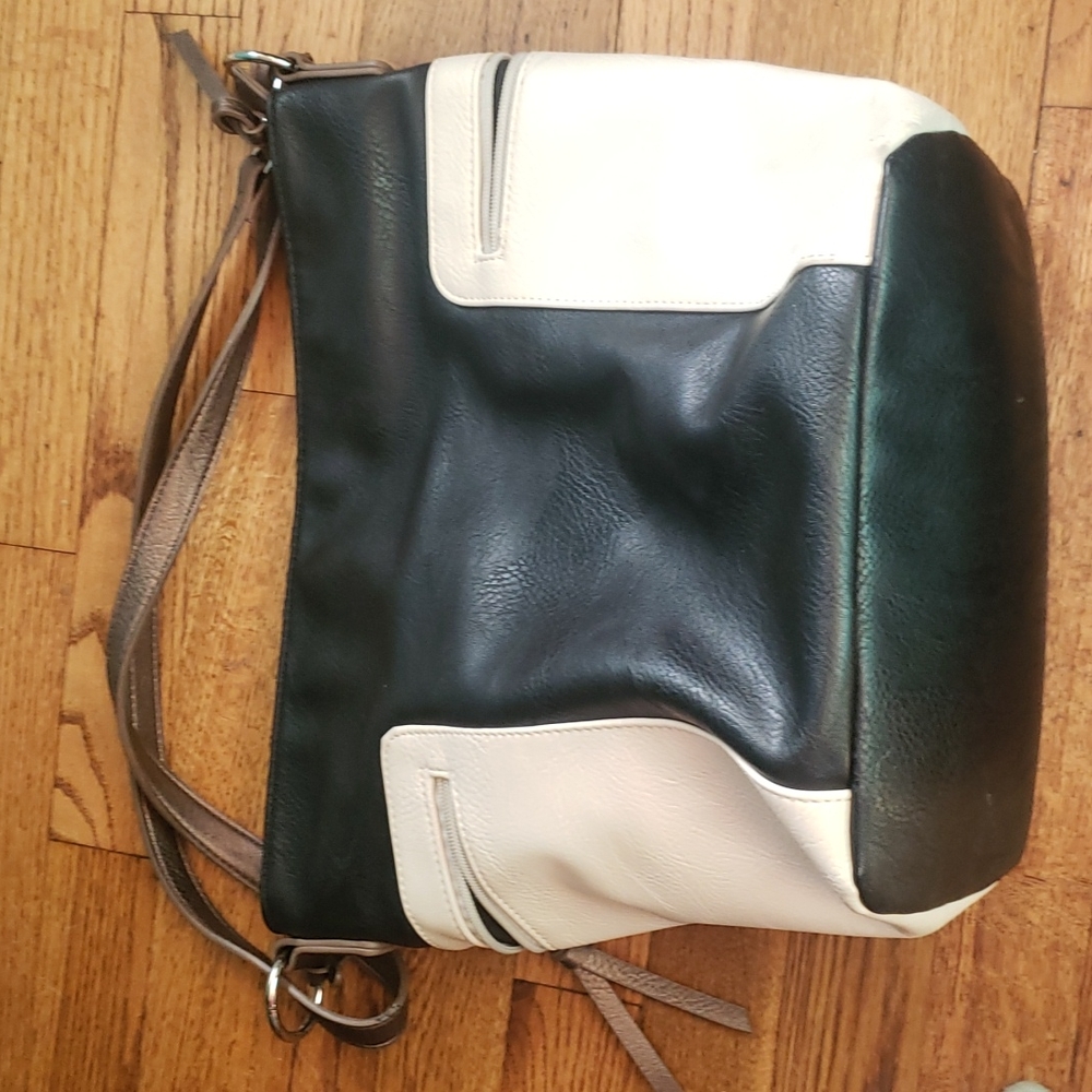 Bulldog cases concealed carry purse